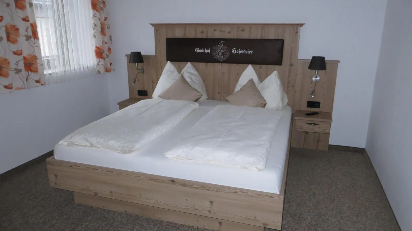 Gemütliches Zimmer im Hoferwirt